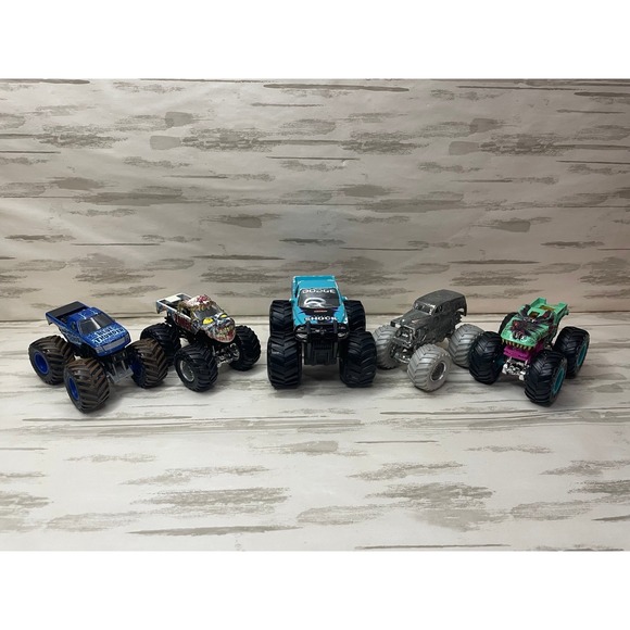 Hot Wheels Monster Truck Lot of 6 - Picture 1 of 12